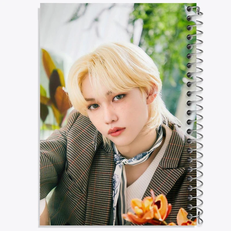 دفتر مشق 100 برگ خندالو طرح فلیکس گروه استری کیدز Stary Kids کد 16939