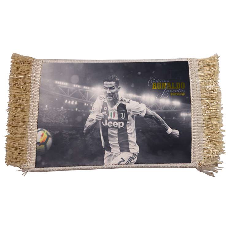 فرش ماشینی دیوارکوب مدل رونالدو کد 273