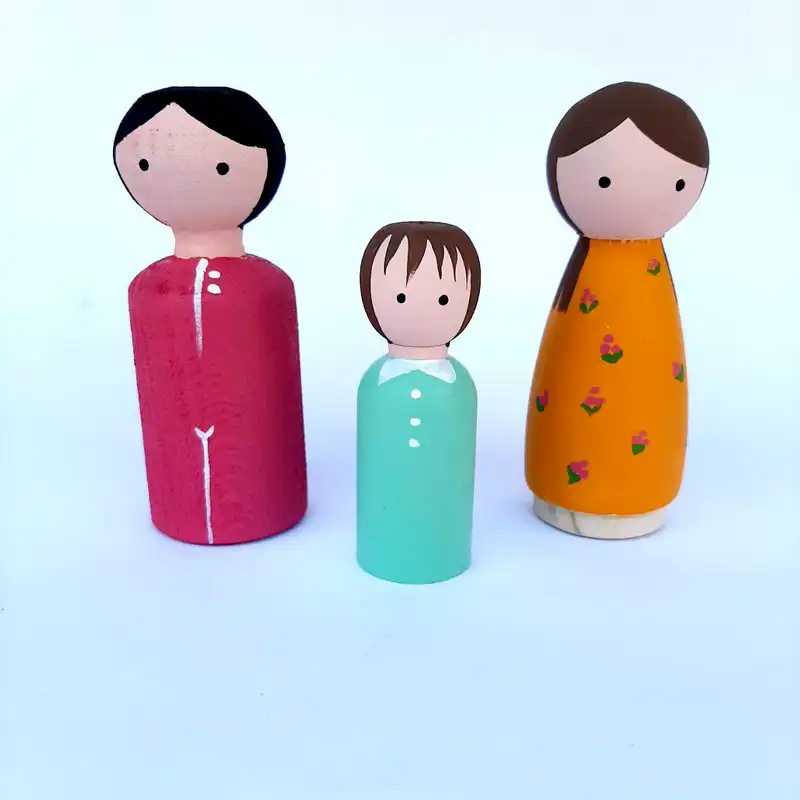 عروسک چوبی مدل خانواده من کد WT04 مجموعه 3 عددی
