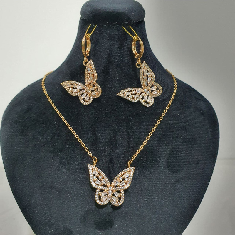 نیم ست زنانه وای اس ایکس مدل پروانه کد207