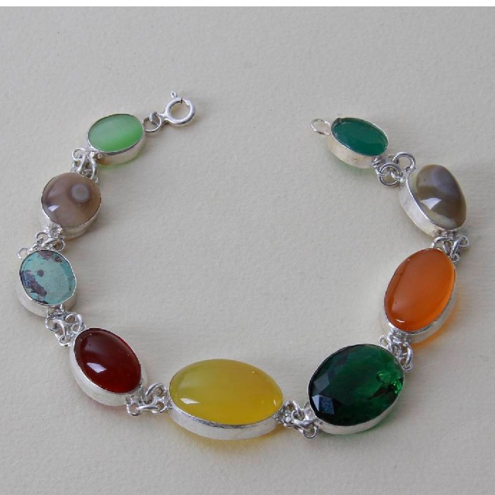 دستبند نقره زنانه مدل ام البنین کد P120