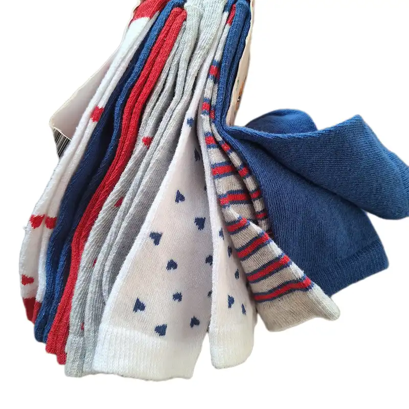 جوراب ساق بلند بچگانه کونیبو مدل moj2468 مجموعه ۸ عددی