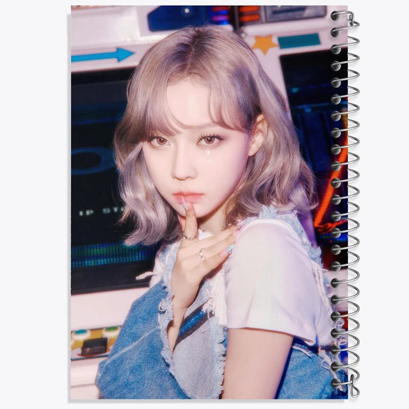 دفتر نت موسیقی 50 برگ خندالو مدل وینتر گروه آسپا Aespa کد 19741