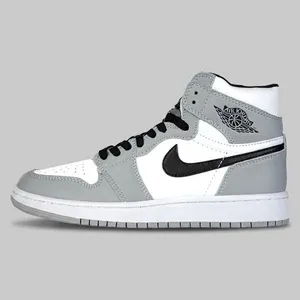 کفش مخصوص دویدن مدل Air Jordan 1 Mid Light Smoke