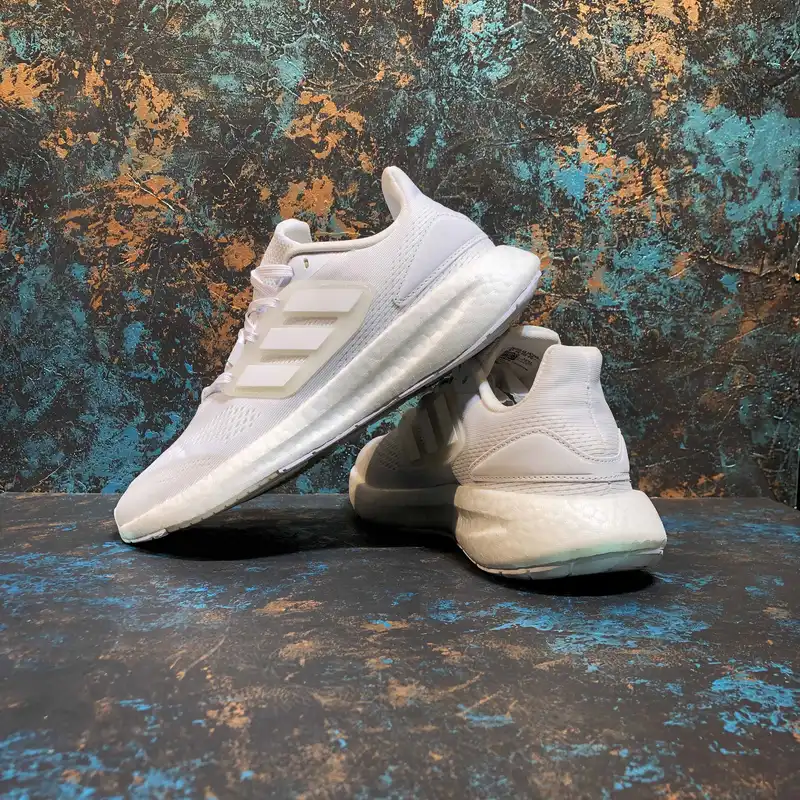 کفش مخصوص دویدن مدل  PUREBOOST WHALL-104046007