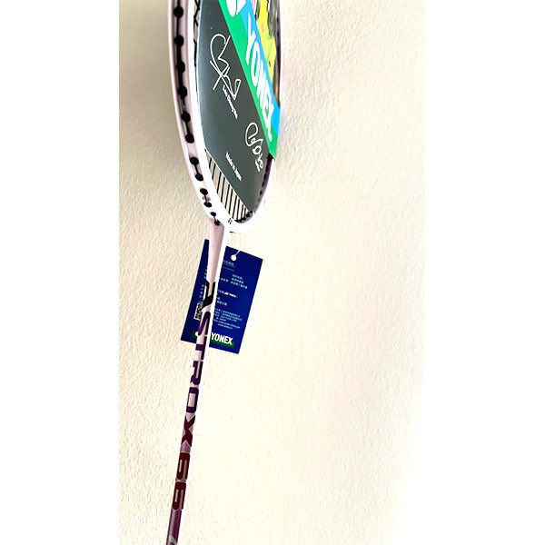 راکت بدمینتون یونکس مدل ASTROX66