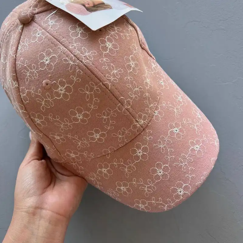 کلاه کپ زنانه آی ام مدل Mika