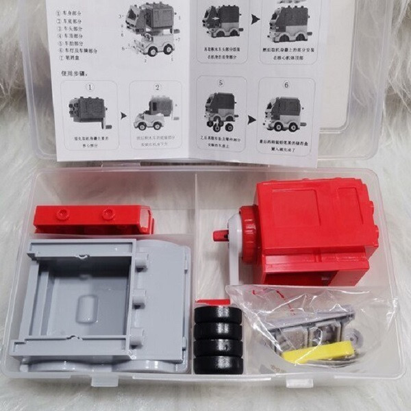 تراش رومیزی مدل لگوئی به همراه مداد بینهایت مجموعه 3 عددی