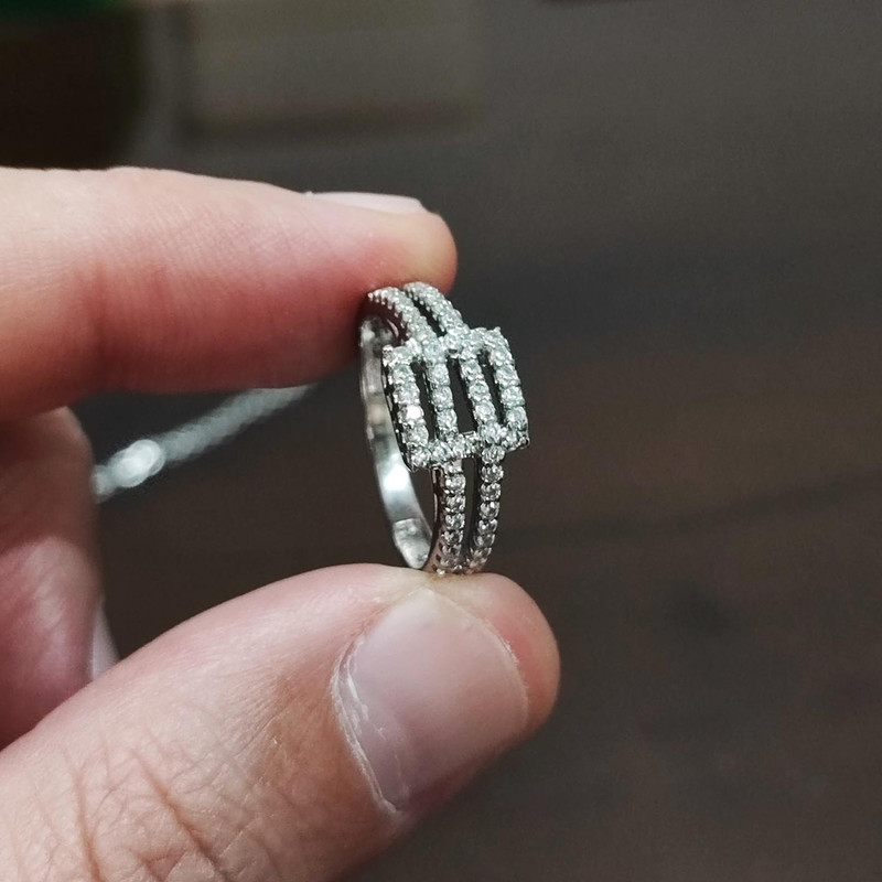 انگشتر نقره زنانه مدل جواهری کد JW5055 انگشتر نقره زنانه مدل جواهری کد JW5055