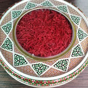 زعفرون سرگل ممتاز قائنات - 5 گرم