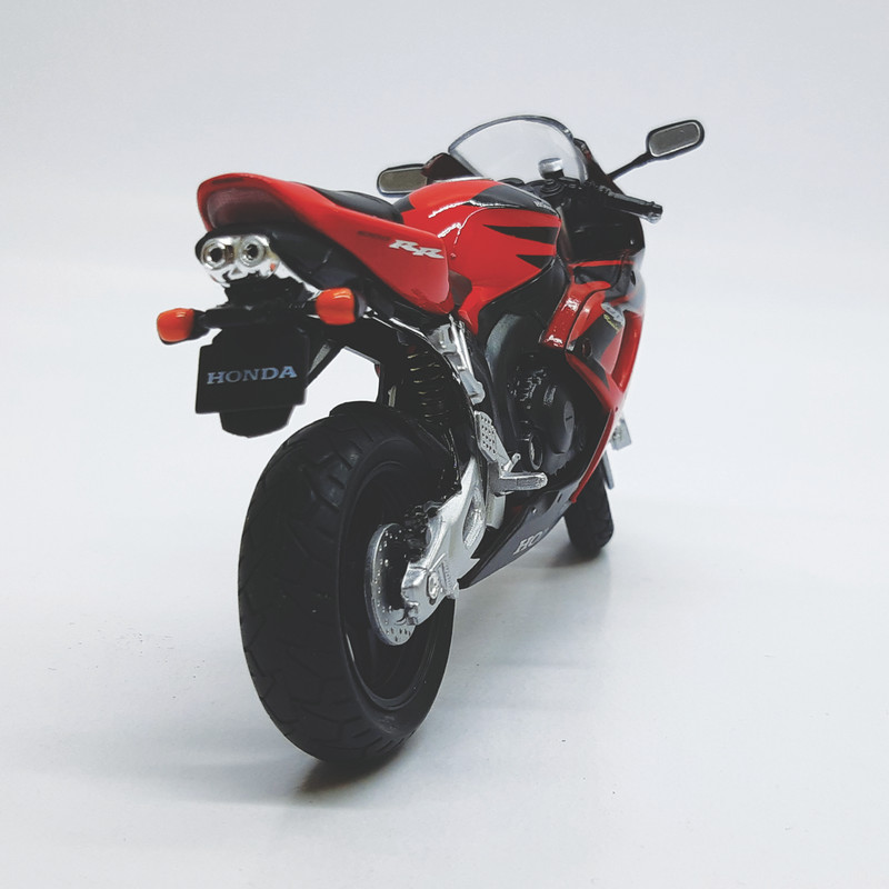موتور بازی ولی مدل CBR1000RR