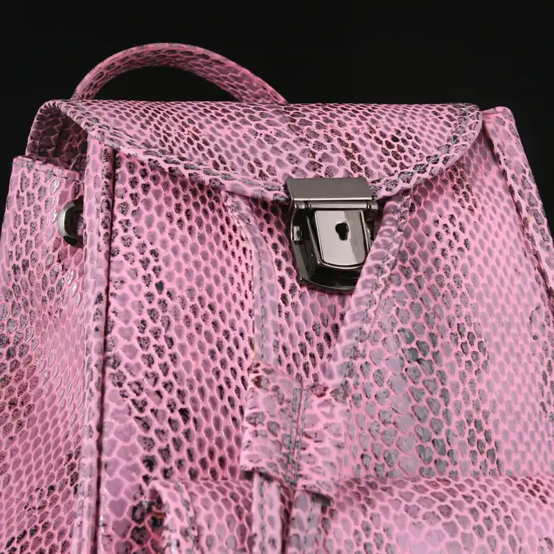 کوله پشتی چرم یلسان مدل آرتان کد 1-045-MRV