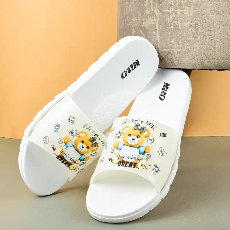 دمپایی زنانه کیتو مدل FUNNY TEDY BEAR WH.4004