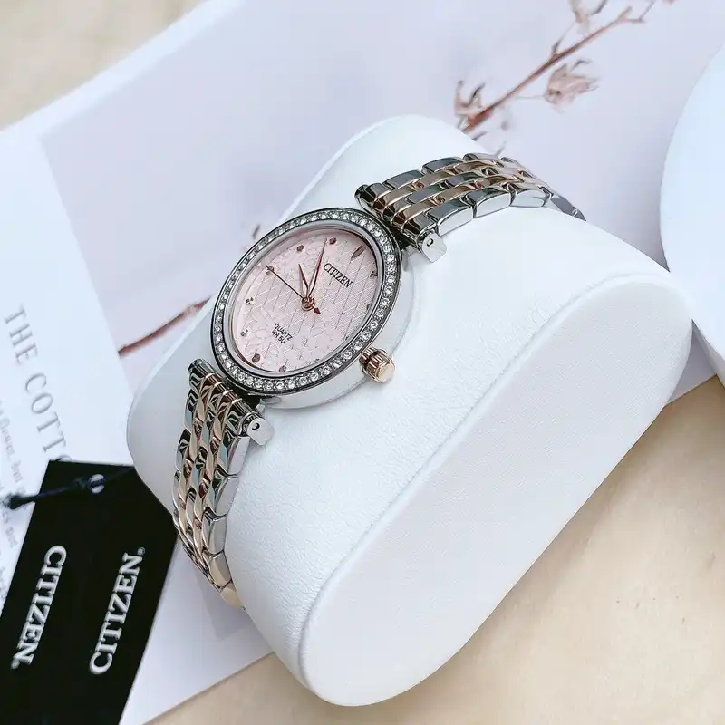 ساعت مچی عقربه ای زنانه سیتی زن مدل ER0218-53X