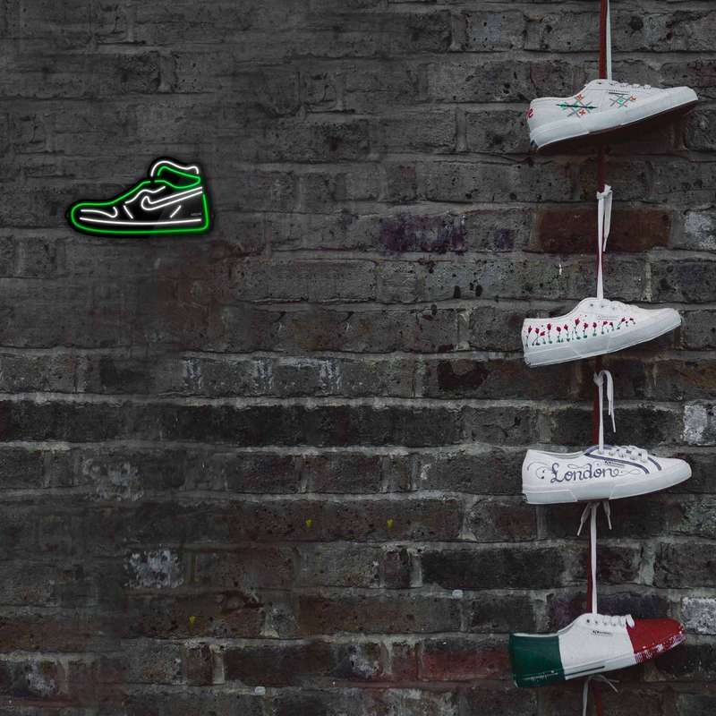 چراغ دیواری نئون دیزاین مدل Shoes-BL_GR