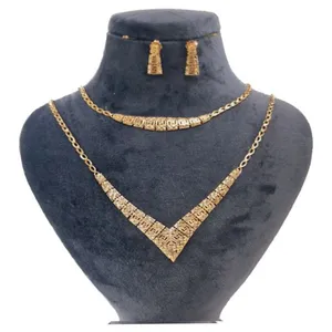نیم ست طلا 18 عیار زنانه گالری یارطلا مدل تراش ملانیا کد SR166-G