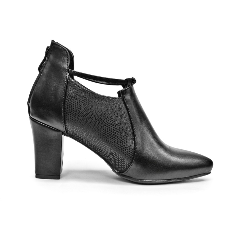 کفش زنانه مدل سه نگین خاویاری