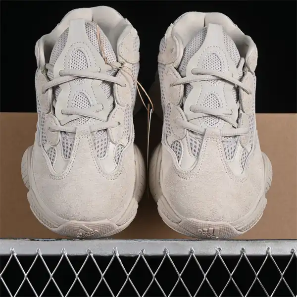 کفش پیاده روی مدل Yeezy 500 Desert