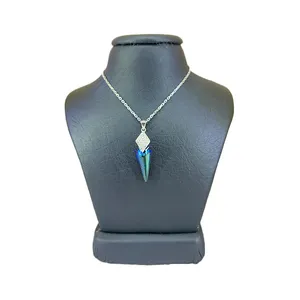 گردنبند نقره زنانه سواروسکی مدل مثلث کد 596331