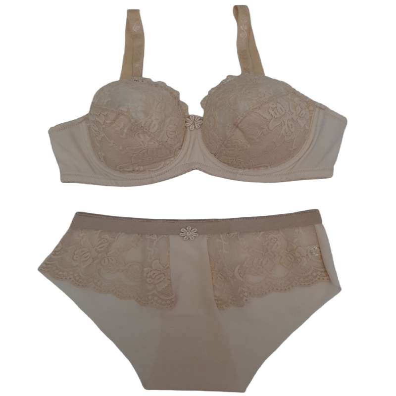 ست شورت و سوتین زنانه پانیذ مدل گیپور استرج