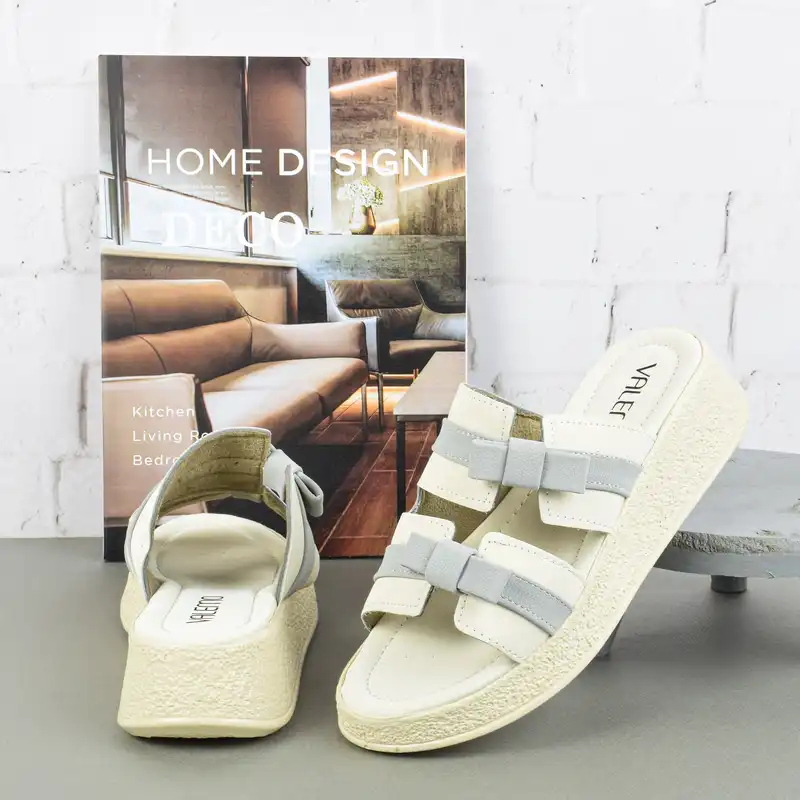 صندل زنانه والمو مدل اندلس کد CR.2932