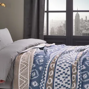 پتو انگلیش هوم مدل Folk سایز 200x150 سانتی متر