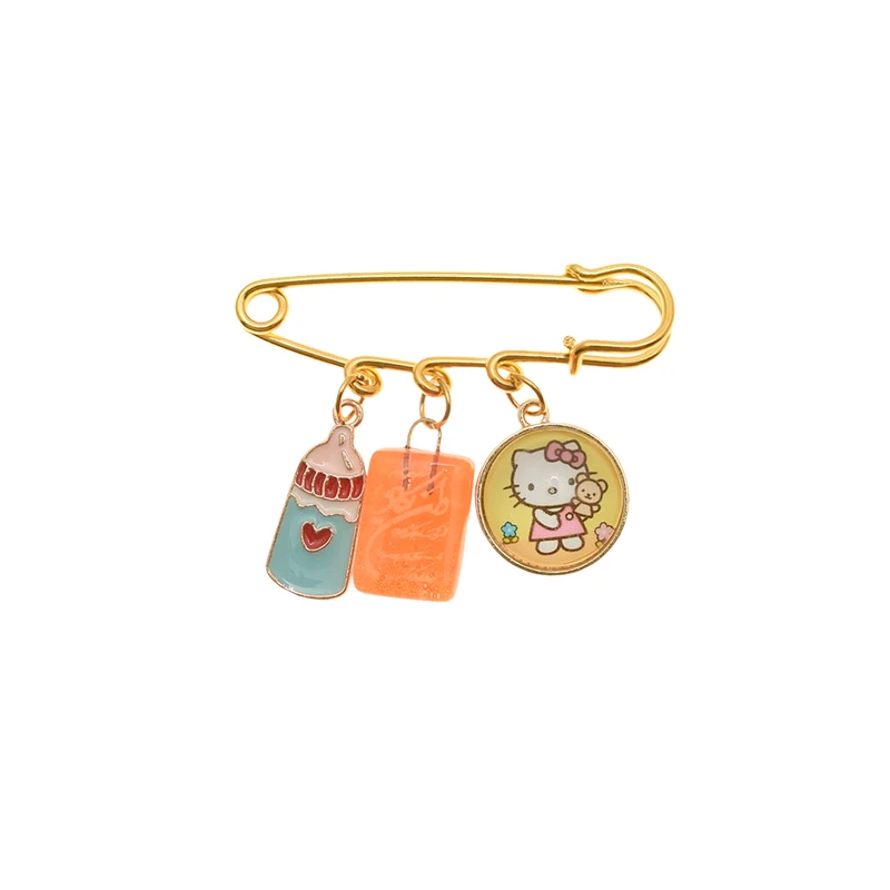 سنجاق سینه دخترانه دلنار گالری مدل کیتی و شیشه شیر