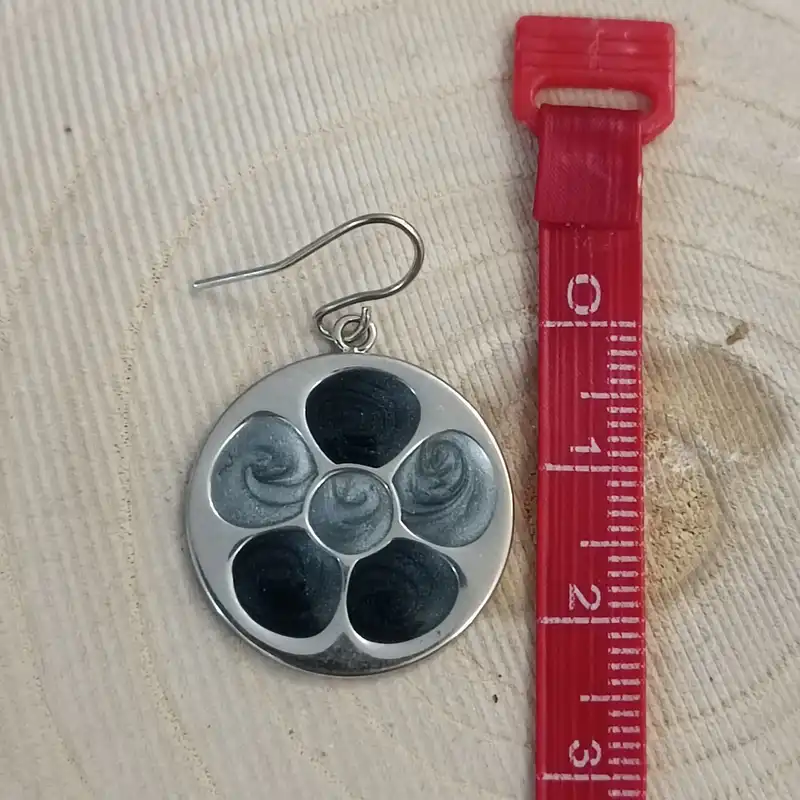 گوشواره زنانه مدل گل سنتی