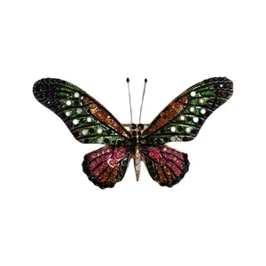 سنجاق سینه زنانه مدل پروانه