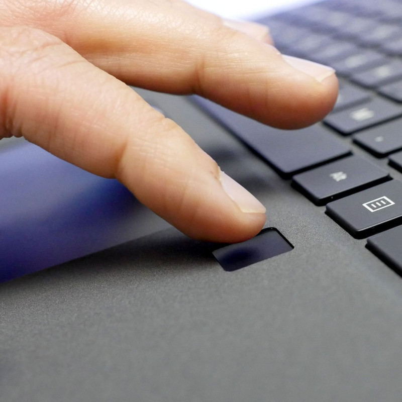 کیبورد تبلت مایکروسافت مدل Signature Keyboard with Fingerprint Reader مناسب برای تبلت مایکروسافت سرفیس Pro 8/Pro 9/Pro 10/Pro 11