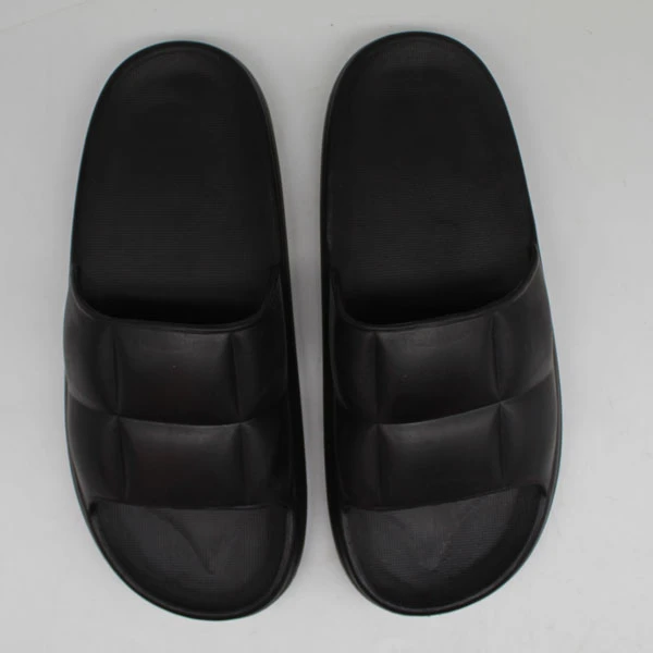 عکس شماره 4 : دمپایی لوکا مدل کوروش 134 کد 1390-bk