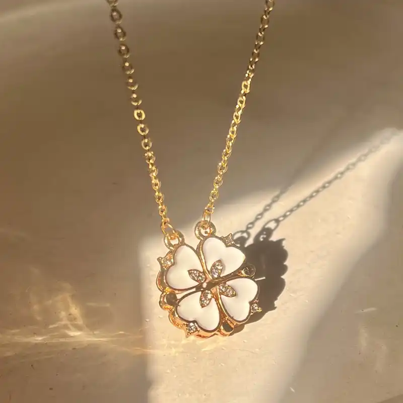 گردنبند زنانه مدل گل شبدر چرخشی