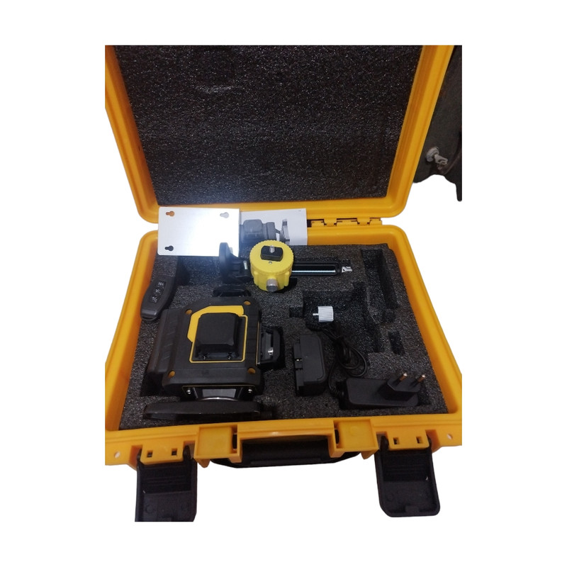 تراز لیزری مدل TSS-16 LINE-1.50 به همراه سه پایه تراز لیزری مدل TSS-16 LINE-1.50 به همراه سه پایه