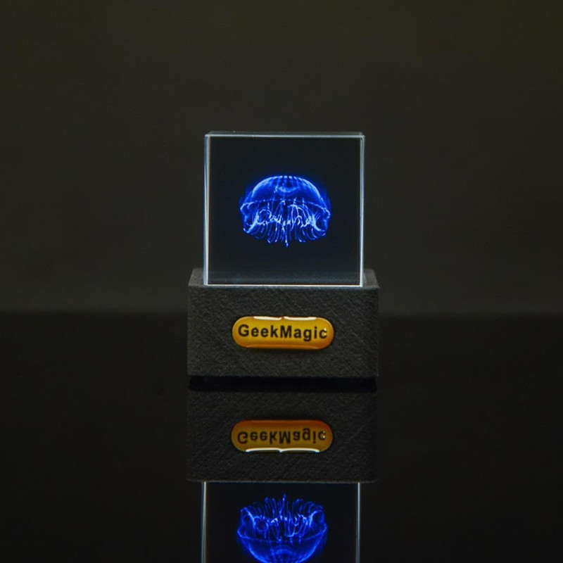 ساعت رومیزی دیجیتال مدل مکعب جادویی 3 بعدی هولوگرافیک