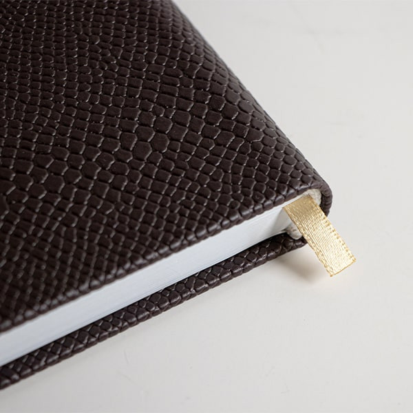 سالنامه سال 1404 مدل شیبا کد 108