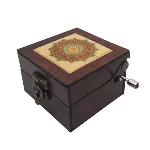 جعبه موزیکال طرح سنتی آینه دار کد JM-S21