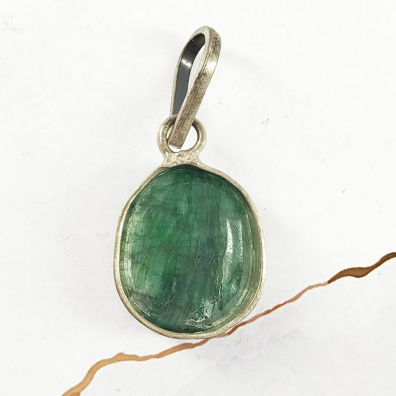 آویز گردنبند نقره زنانه سلین کالا مدل زمرد کد 16 آویز گردنبند نقره زنانه سلین کالا مدل زمرد کد 16