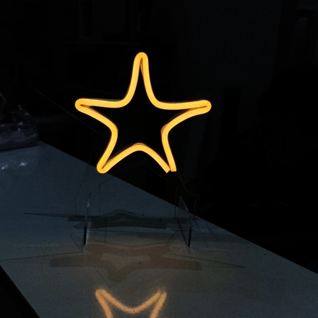 چراغ خواب مدل نئون دیزاین Star 5p