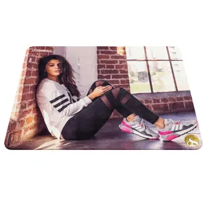 Hoomero Selena Gomez A3620 Mousepad