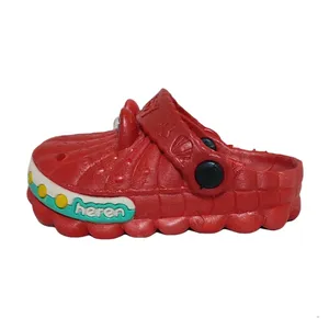 دمپایی بچگانه مدل سوت دار So450