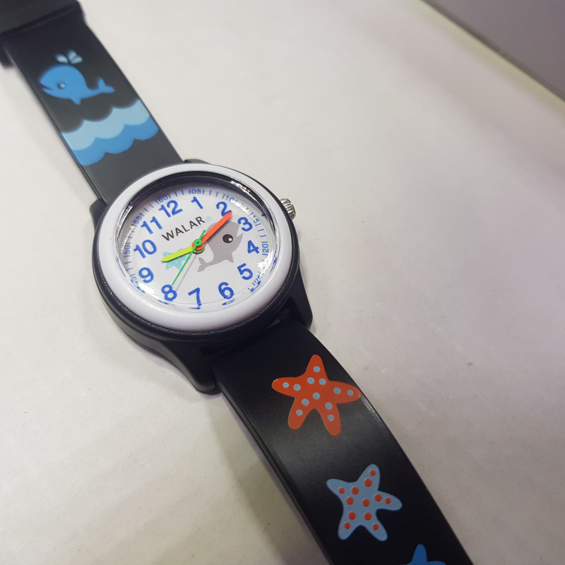 ساعت مچی عقربه ای بچگانه والار مدل ضدآب طرح نهنگ و دریا کد 19