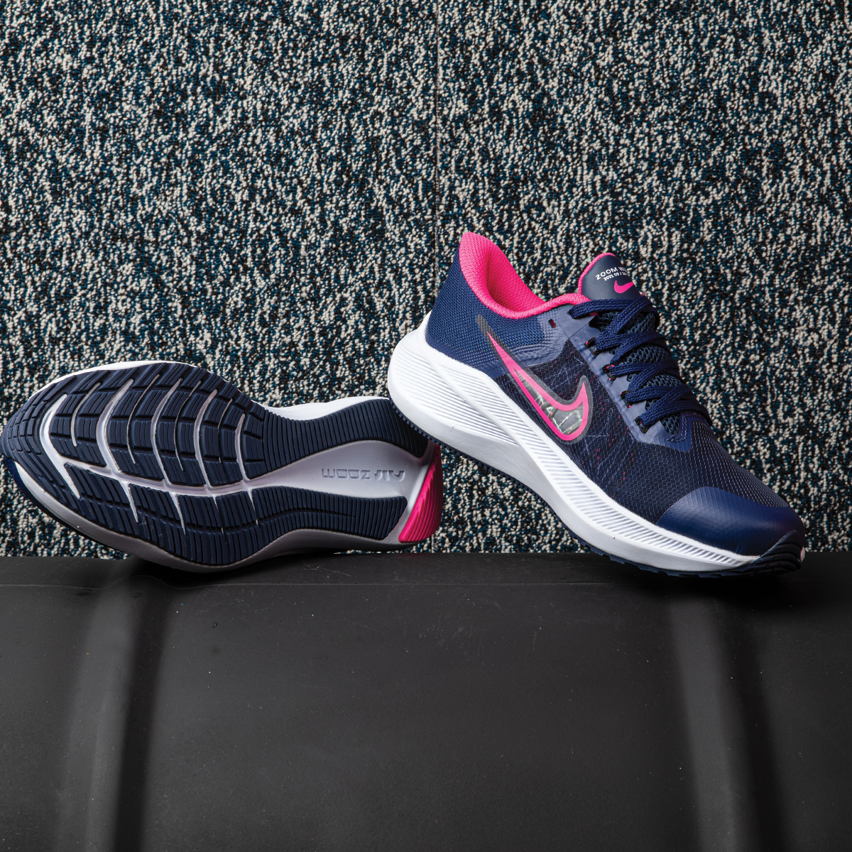 Nike zoom winflo 5 women's shop running shoes navy / pink