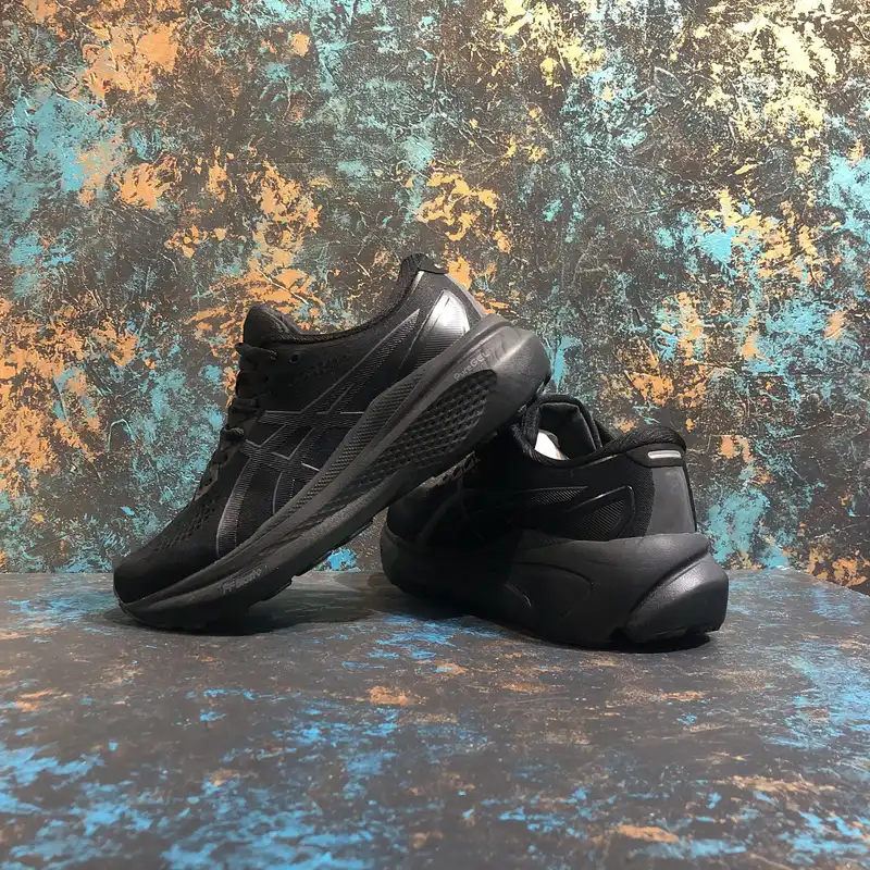 کفش مخصوص دویدن مدل    GEL-KAYANO 30 BKALL-113005010