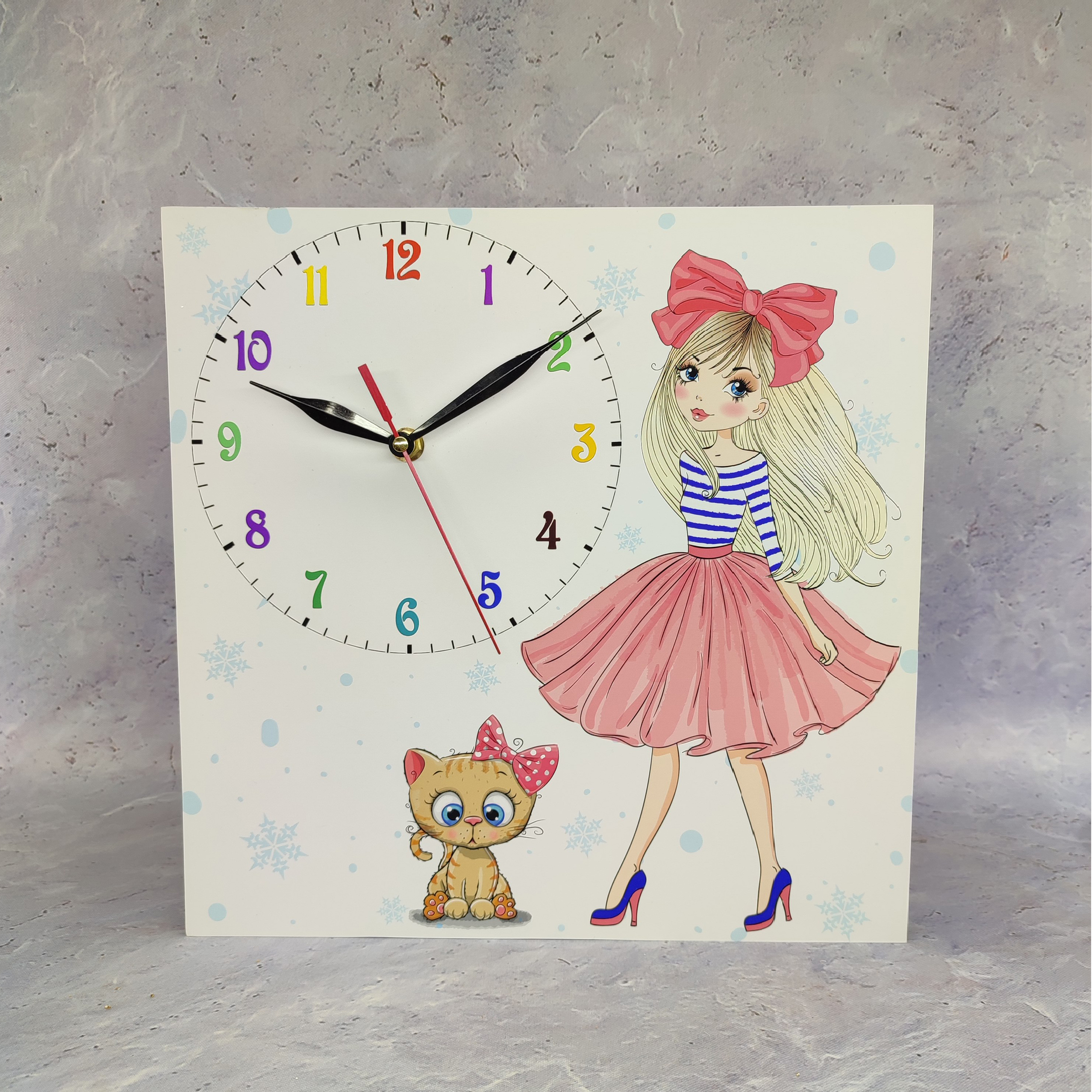ساعت دیواری کودک مدل دختر و گربه