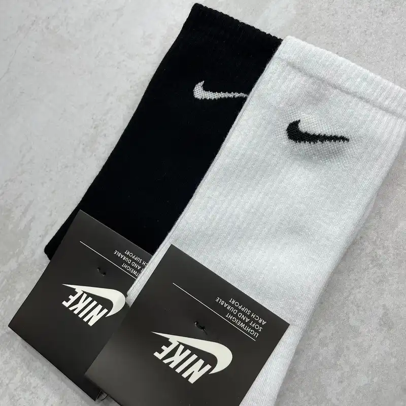 جوراب ورزشی ساق بلند زنانه کد n1 بسته 2 عددی