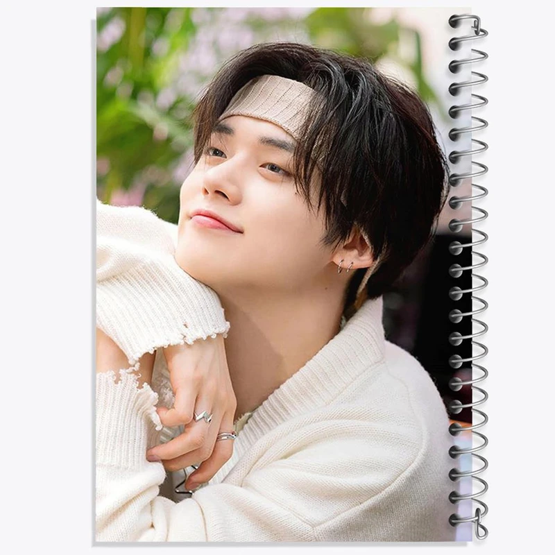 دفتر شطرنجی 50 برگ خندالو طرح یونجون گروه تی اکس تی TXT کد 19986