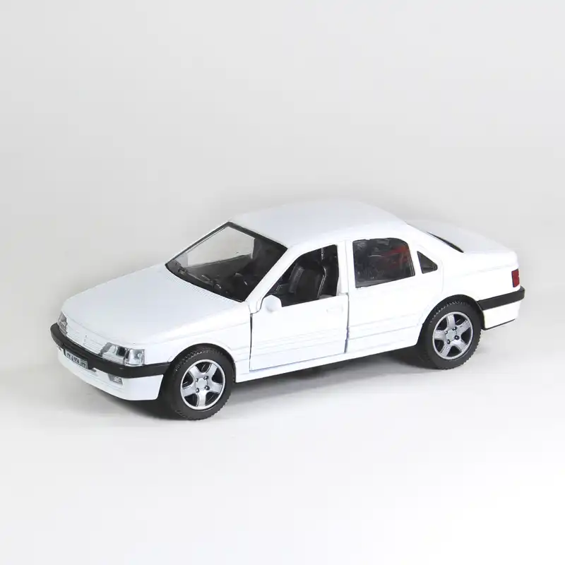 ماشین بازی طرح پژو 405 کد 0124