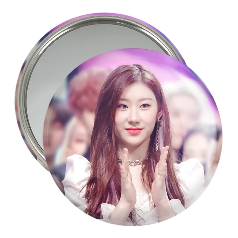 آینه جیبی خندالو مدل چریونگ گروه ایتزی ITZY  کد 12446