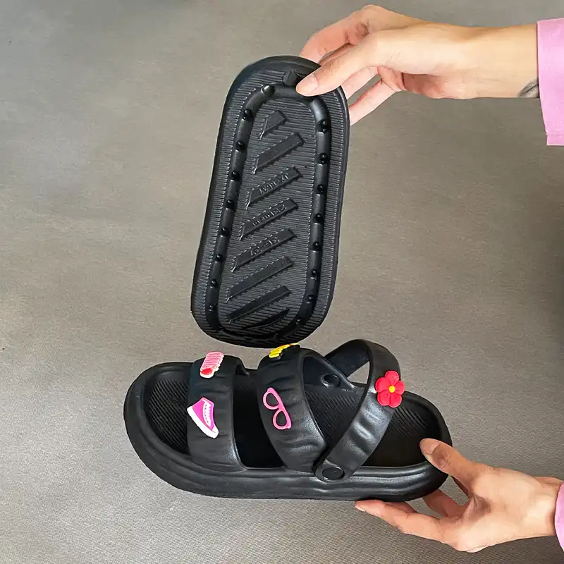 صندل زنانه مدل لوسی کد 82-BL