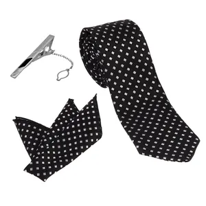 ست کراوات و دستمال جیب و گیره کراوات مردانه مدل NEW کد 4